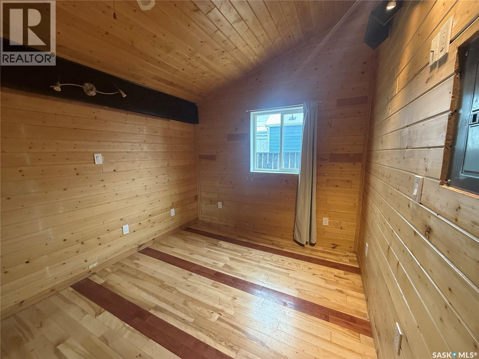 233 Central Avenue, Montmartre, Saskatchewan  S0G 3M0 - Photo 16 - SK015129