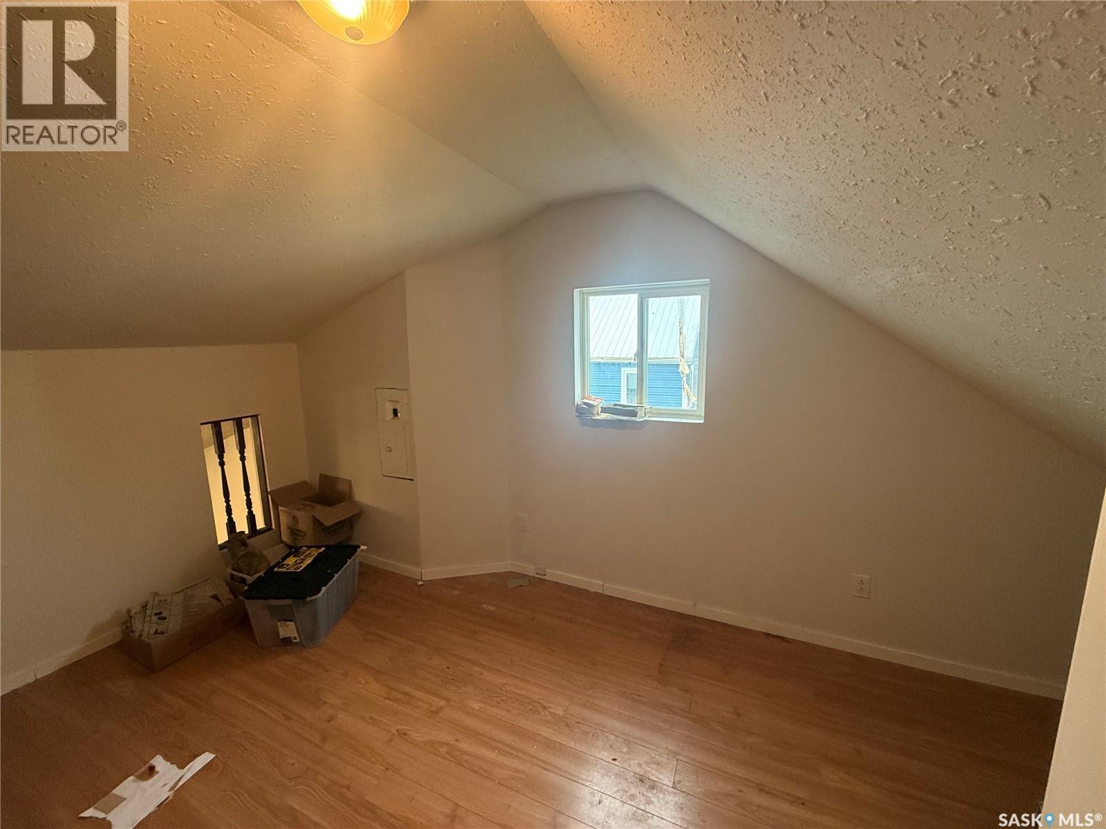 233 Central Avenue, Montmartre, Saskatchewan  S0G 3M0 - Photo 21 - SK015129