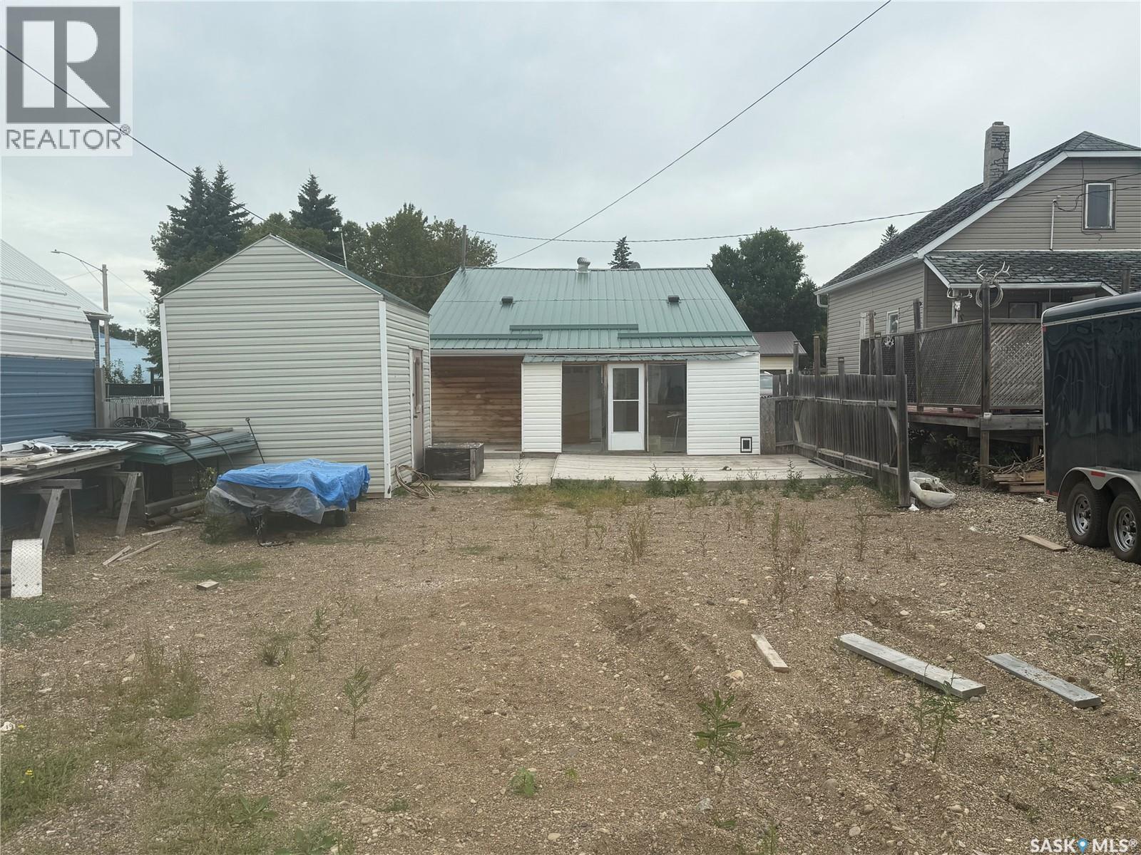 233 Central Avenue, Montmartre, Saskatchewan  S0G 3M0 - Photo 6 - SK015129