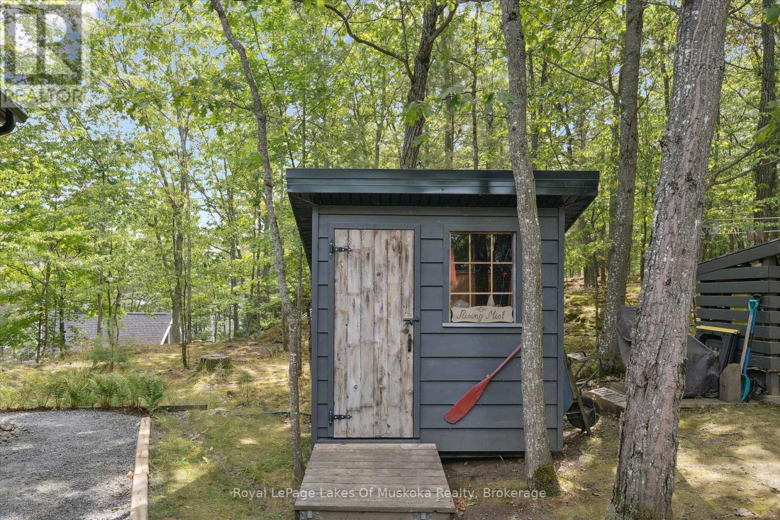 219 Rowanwood Lane, Huntsville, Ontario  P0B 1M0 - Photo 35 - X12335076