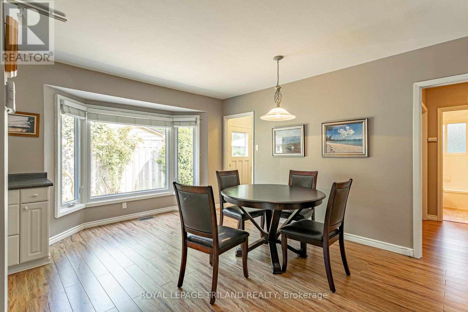 32 Maxwell Crescent, London North, Ontario  N5X 1Z1 - Photo 11 - X12335226