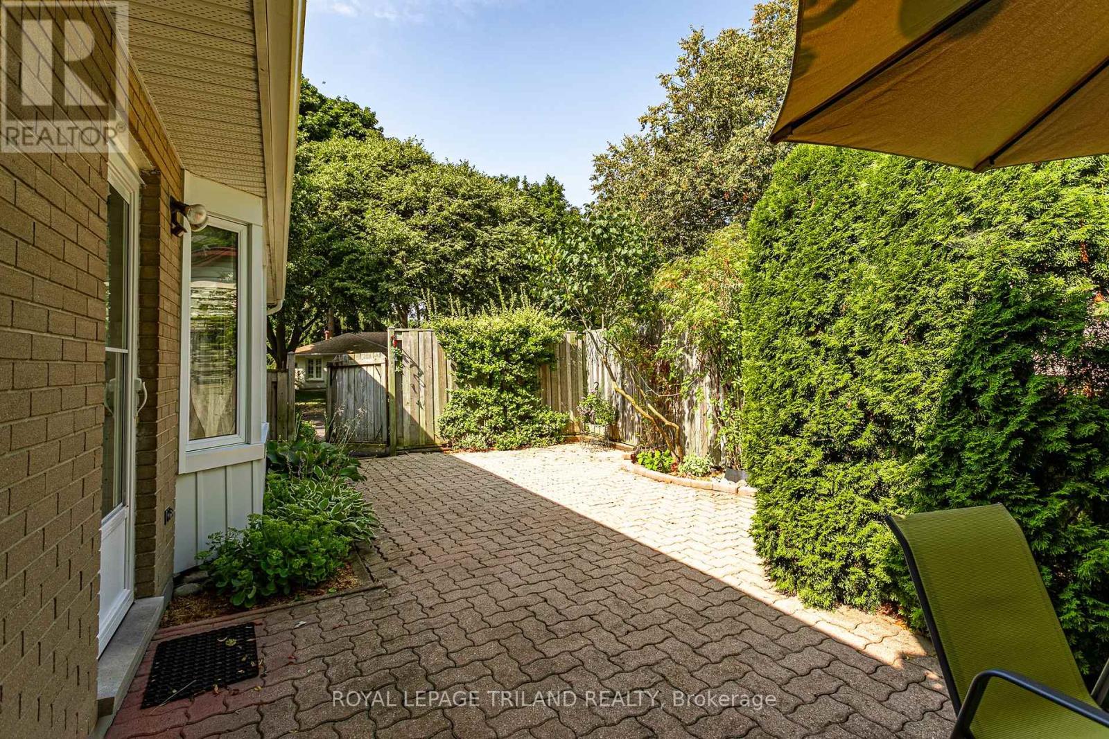 32 Maxwell Crescent, London North, Ontario  N5X 1Z1 - Photo 26 - X12335226