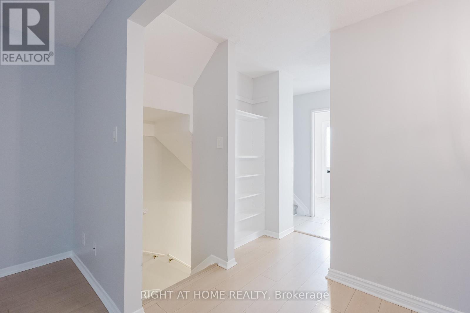 102 - 23 Mcclintock Way, Ottawa, Ontario  K2L 2A3 - Photo 13 - X12335218