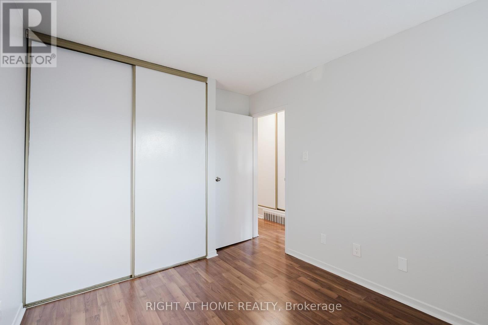 102 - 23 Mcclintock Way, Ottawa, Ontario  K2L 2A3 - Photo 17 - X12335218