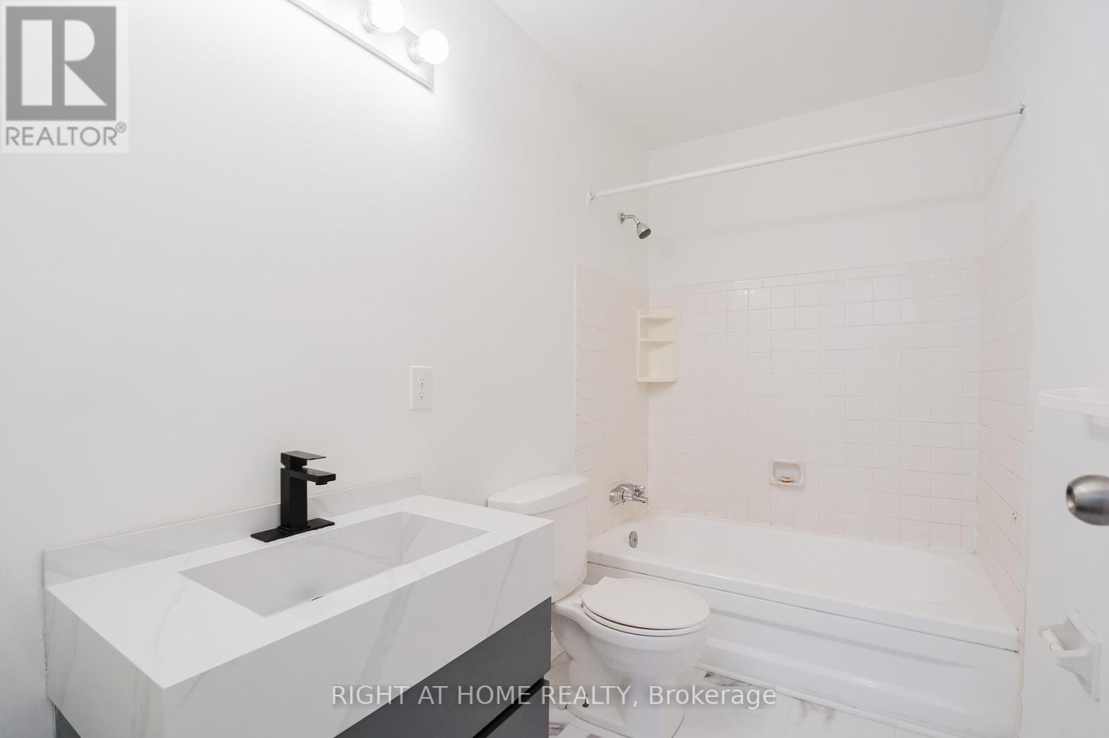 102 - 23 Mcclintock Way, Ottawa, Ontario  K2L 2A3 - Photo 20 - X12335218