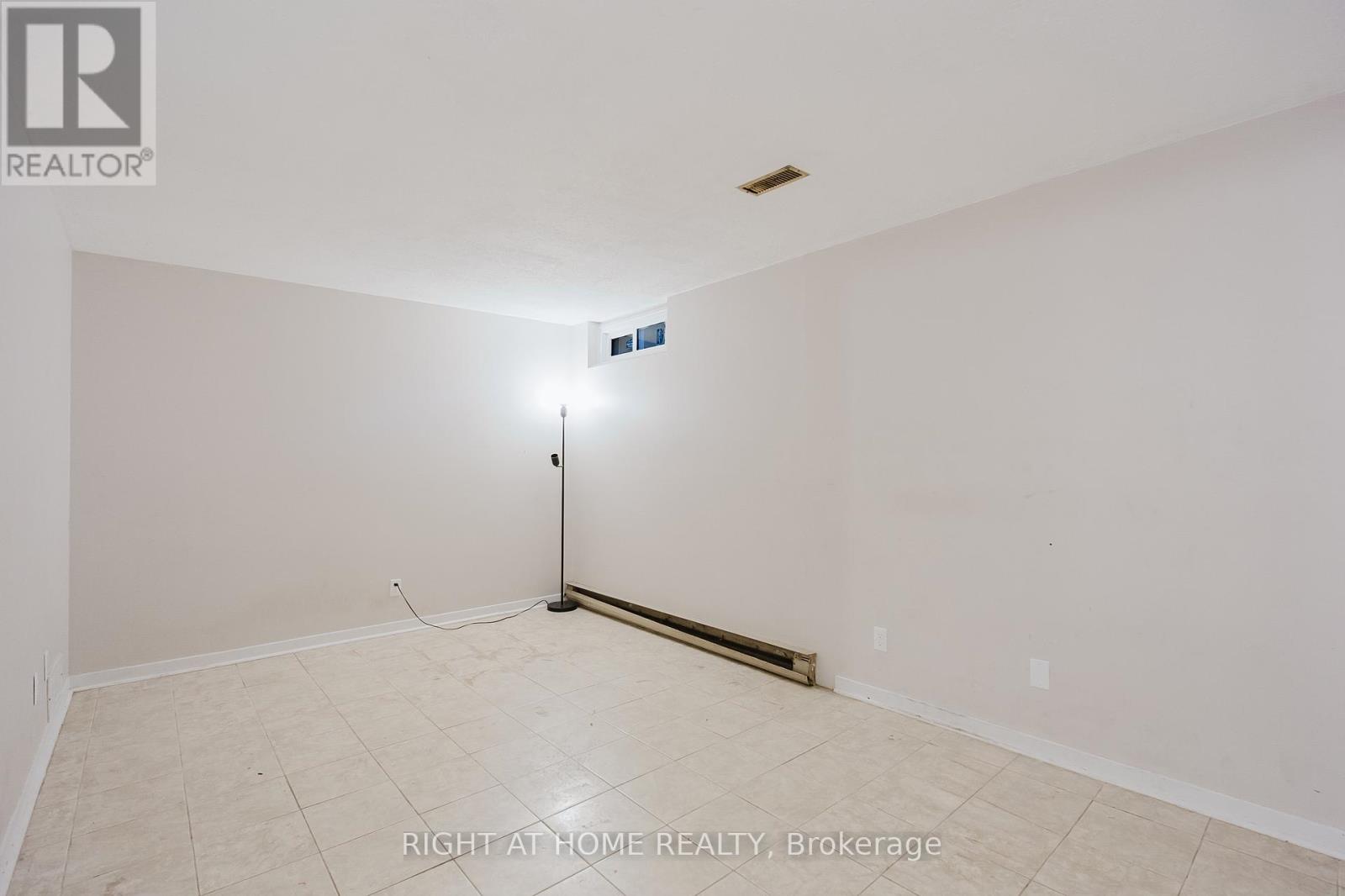 102 - 23 Mcclintock Way, Ottawa, Ontario  K2L 2A3 - Photo 21 - X12335218