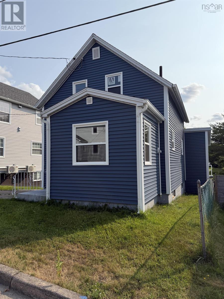 30 Harrison Avenue, Sydney, Nova Scotia  B1S 2Y2 - Photo 8 - 202518535