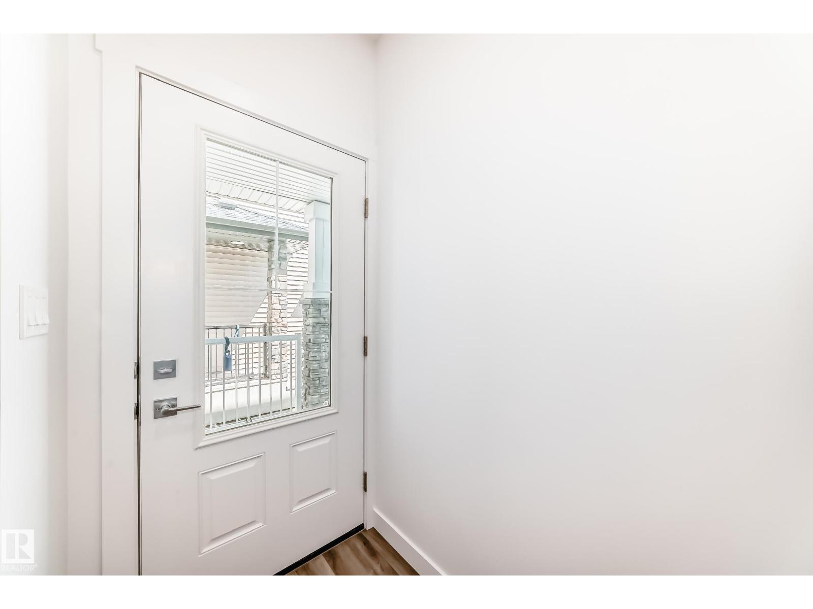 631 Kinglet Bv Nw, Edmonton, Alberta  T5S 0S8 - Photo 4 - E4451704