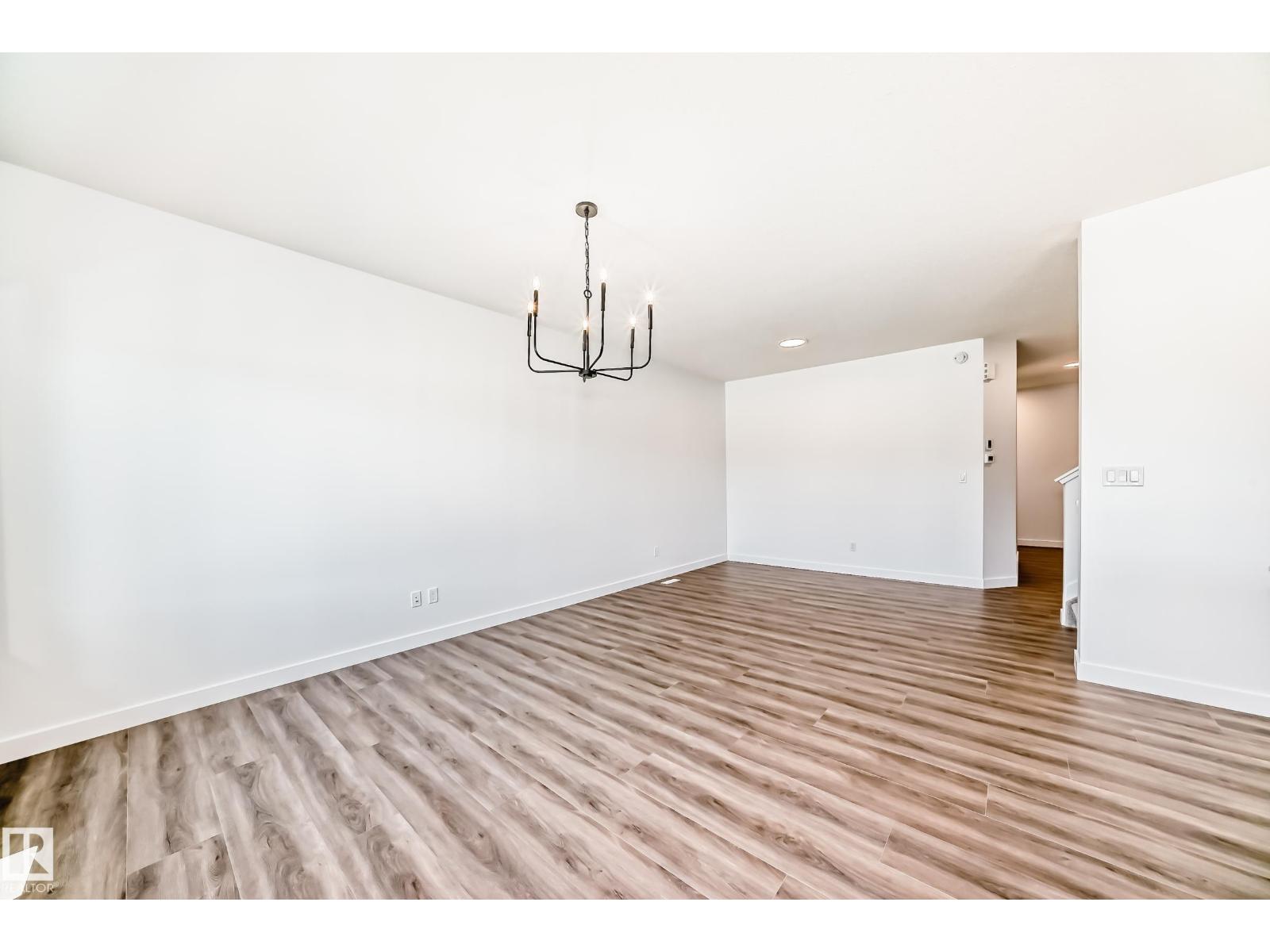 631 Kinglet Bv Nw, Edmonton, Alberta  T5S 0S8 - Photo 15 - E4451704
