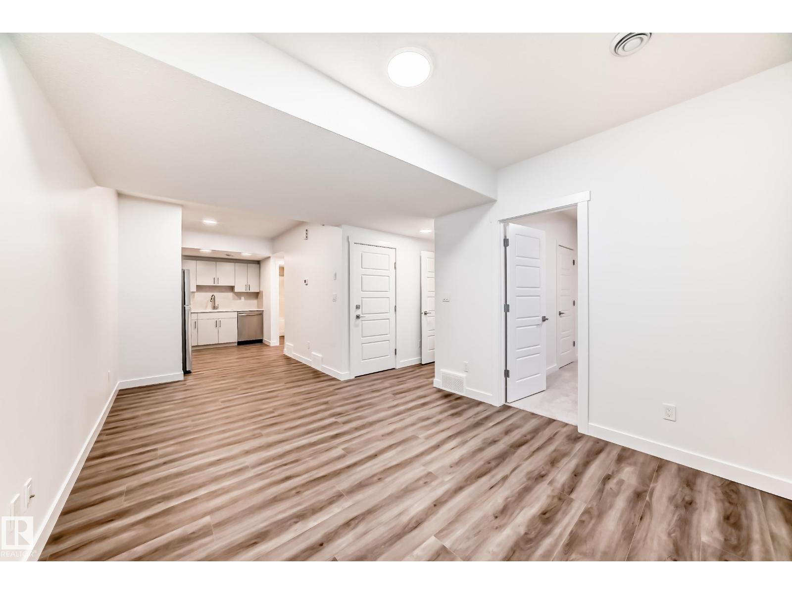 631 Kinglet Bv Nw, Edmonton, Alberta  T5S 0S8 - Photo 47 - E4451704
