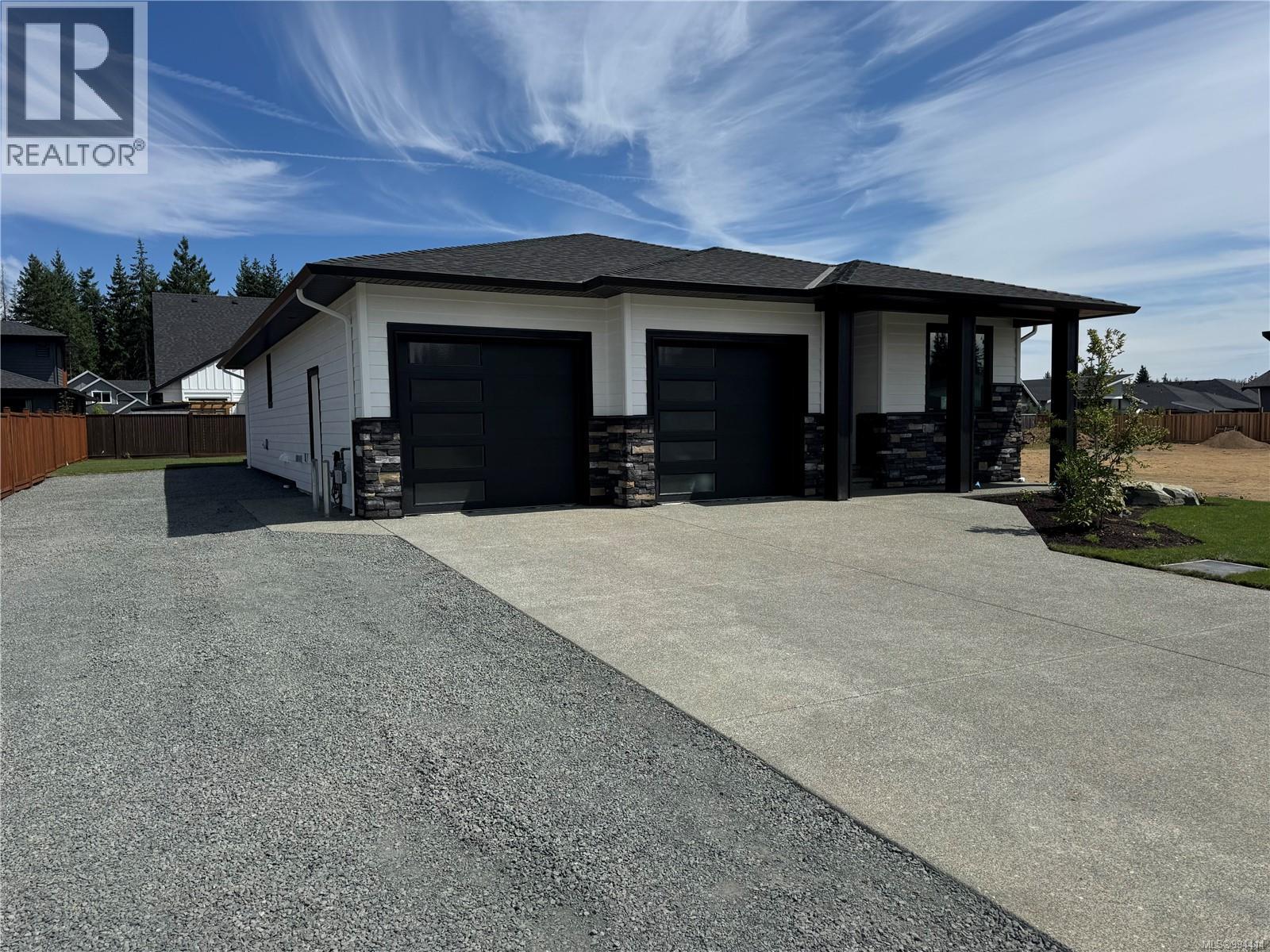 Property at 766 Sitka St image 2