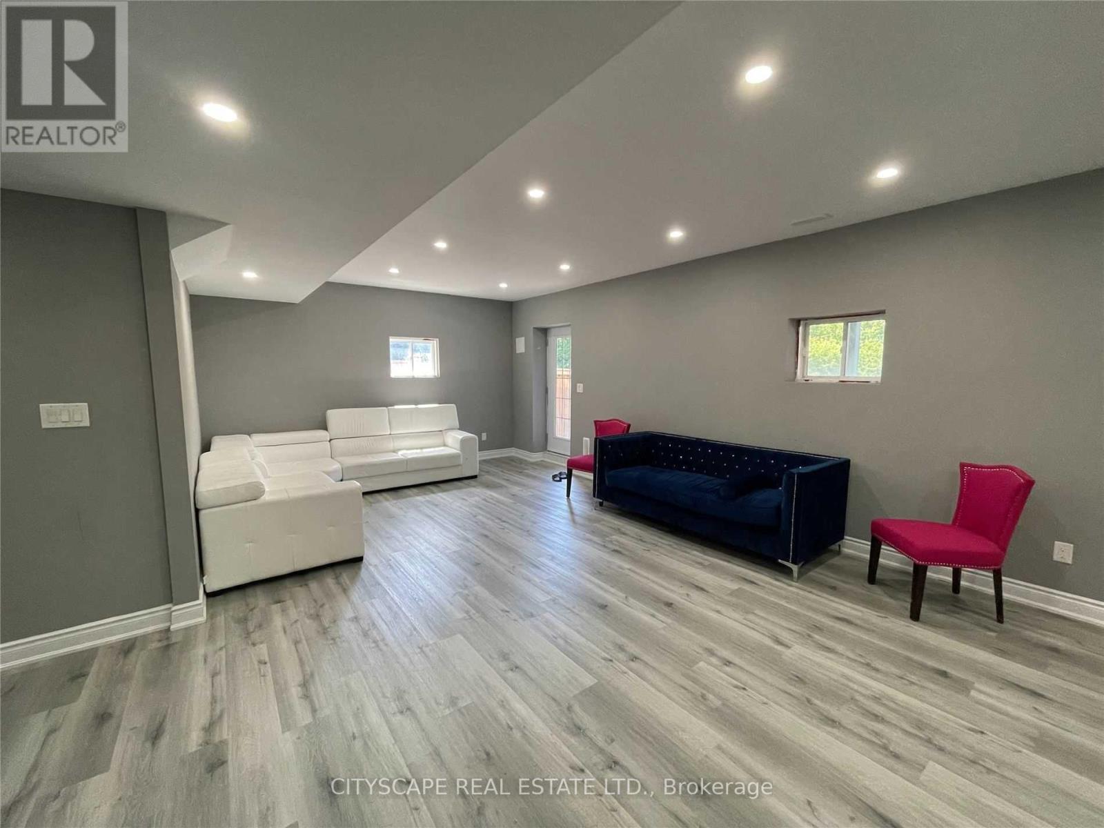 21 Leadership Drive, Brampton, Ontario  L6Y 5T9 - Photo 7 - W12335238