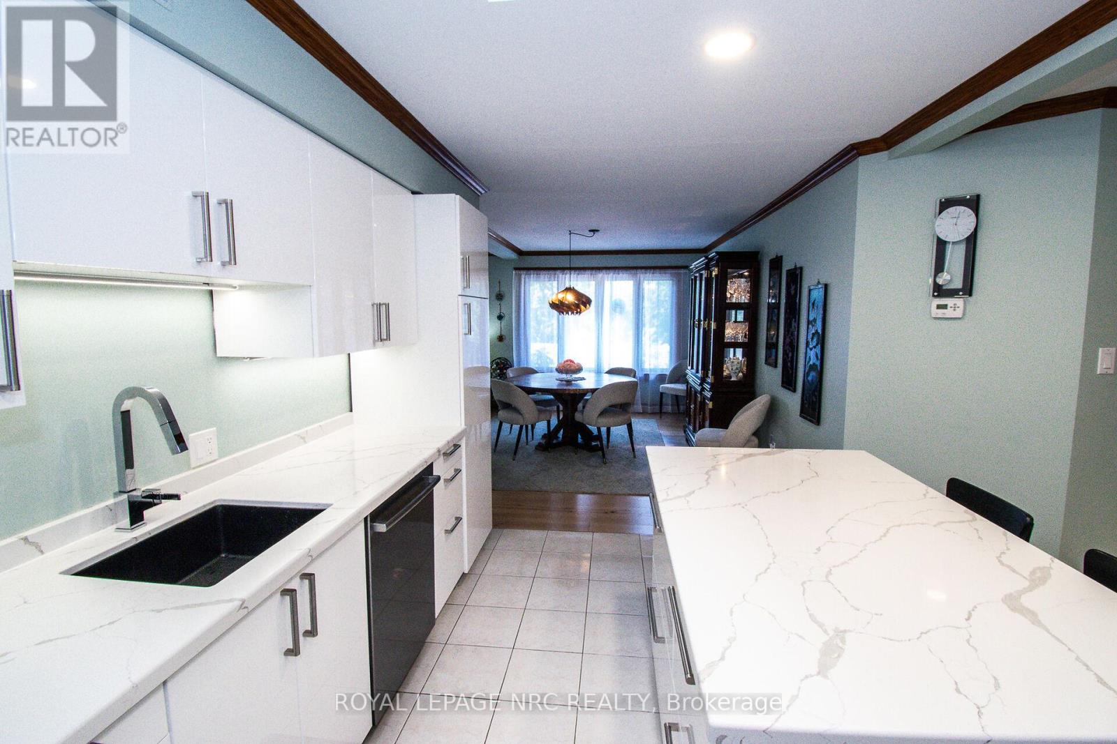 302 - 55 Main Street, St. Catharines, Ontario  L2N 4T8 - Photo 8 - X12335269