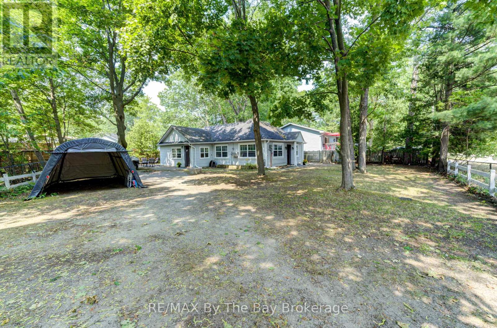 110 24th Street N, Wasaga Beach, Ontario  L9Z 2E7 - Photo 41 - S12335271