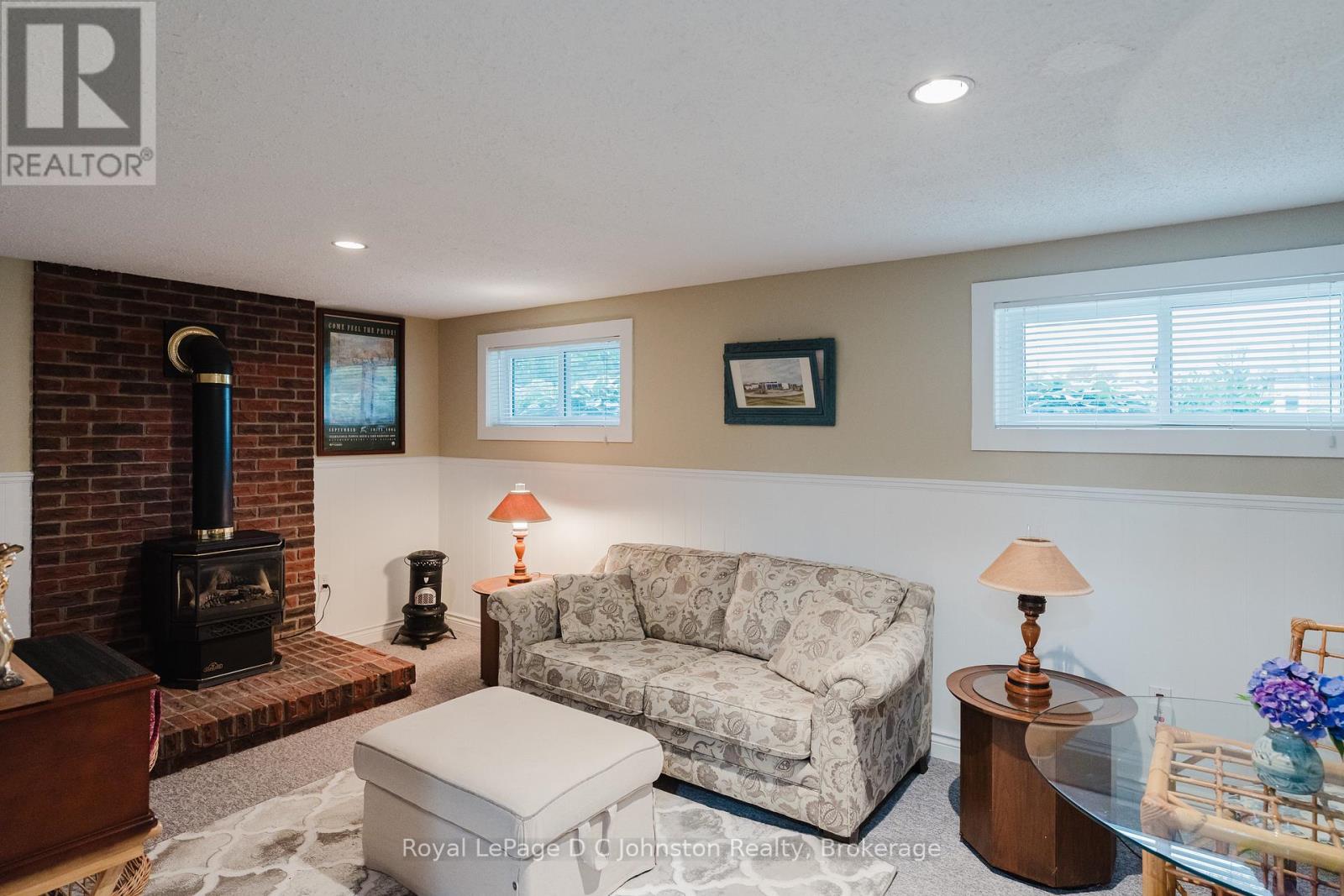 477 Wales Drive, Saugeen Shores, Ontario  N0H 2C1 - Photo 19 - X12335250