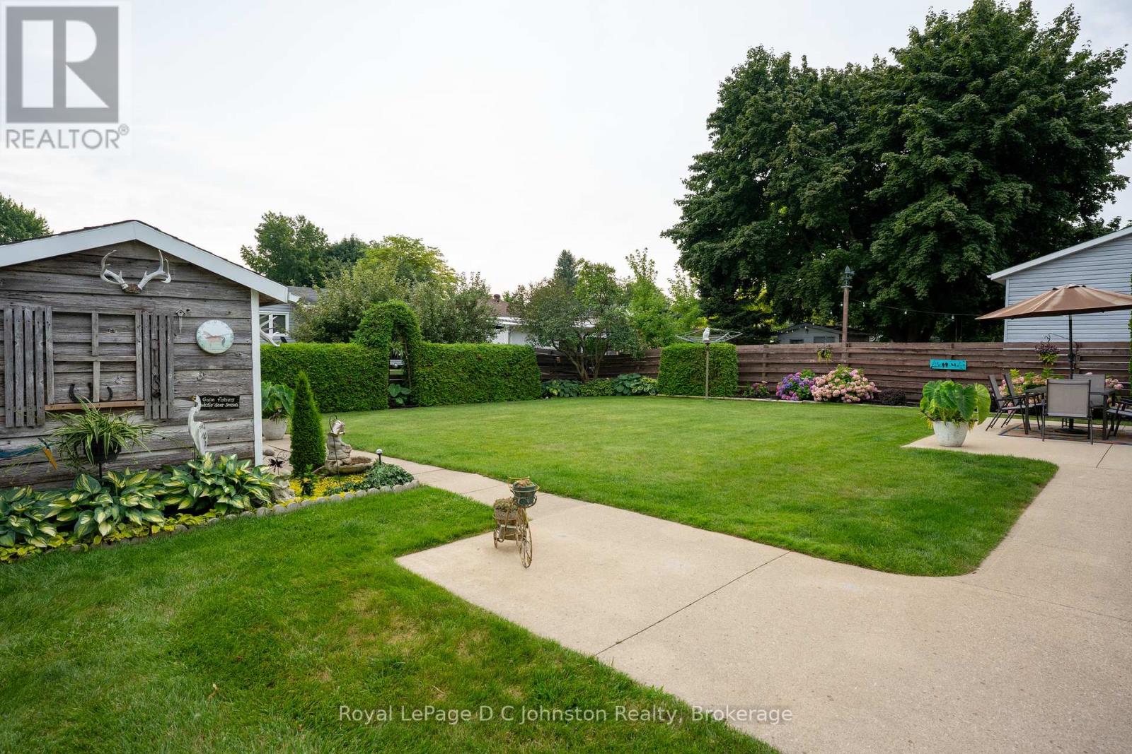 477 Wales Drive, Saugeen Shores, Ontario  N0H 2C1 - Photo 36 - X12335250