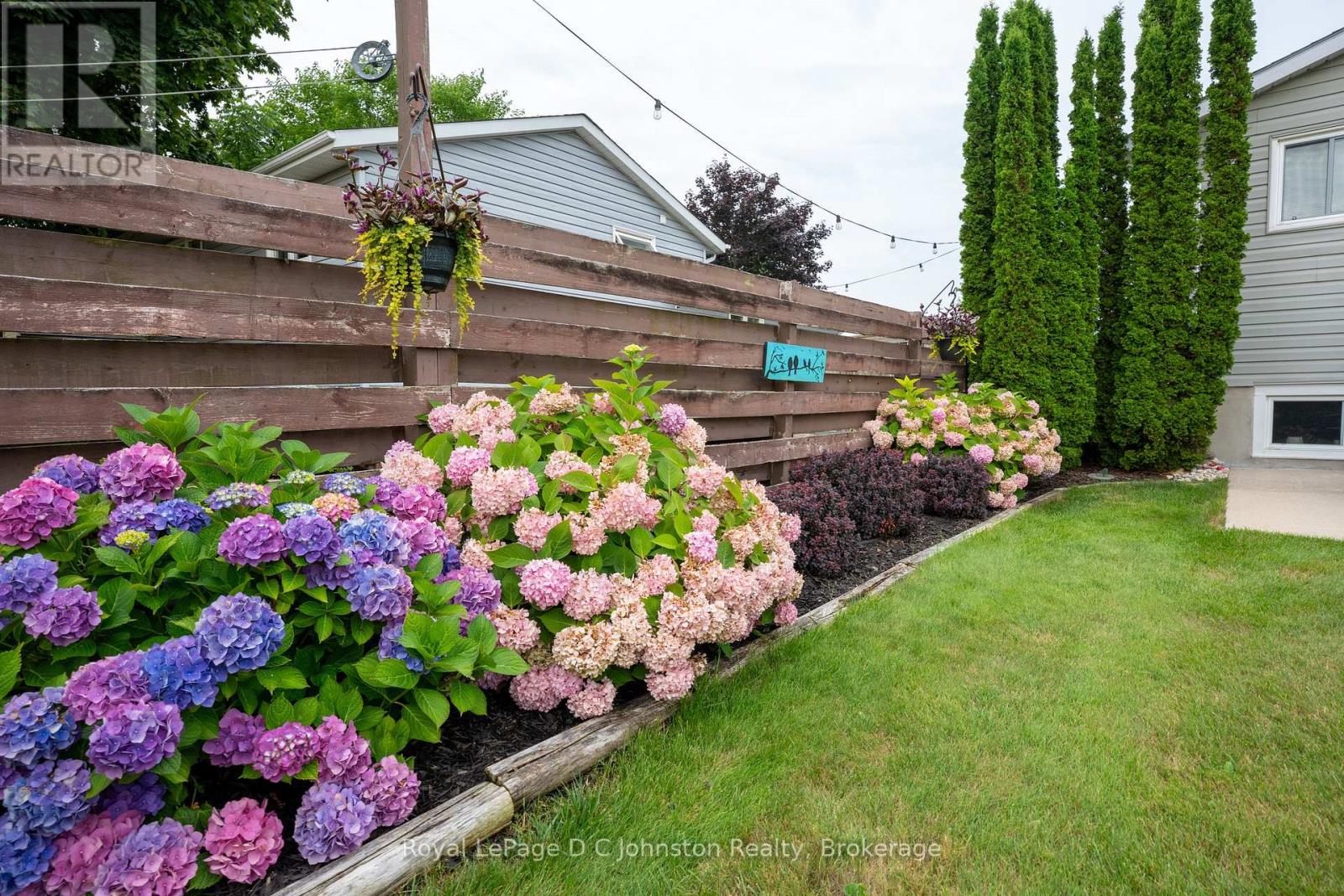 477 Wales Drive, Saugeen Shores, Ontario  N0H 2C1 - Photo 41 - X12335250