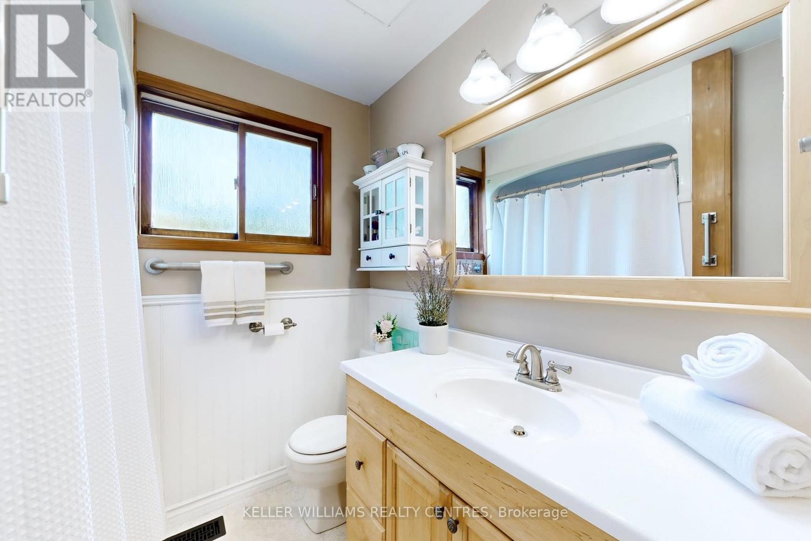 121 Queen Street, Kawartha Lakes, Ontario  K0M 1N0 - Photo 23 - X12316760