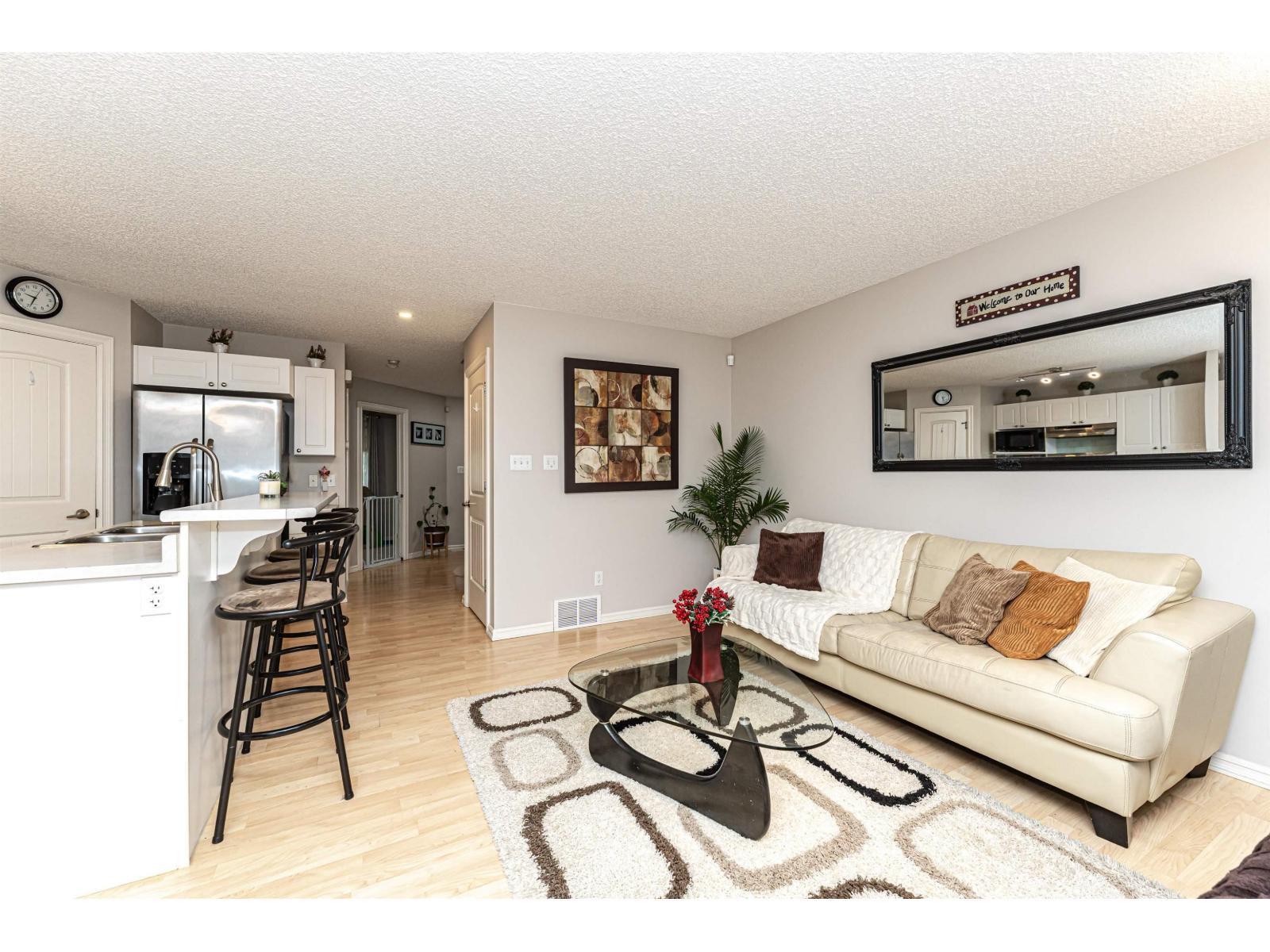 Property at 139 63 ST SW image 1