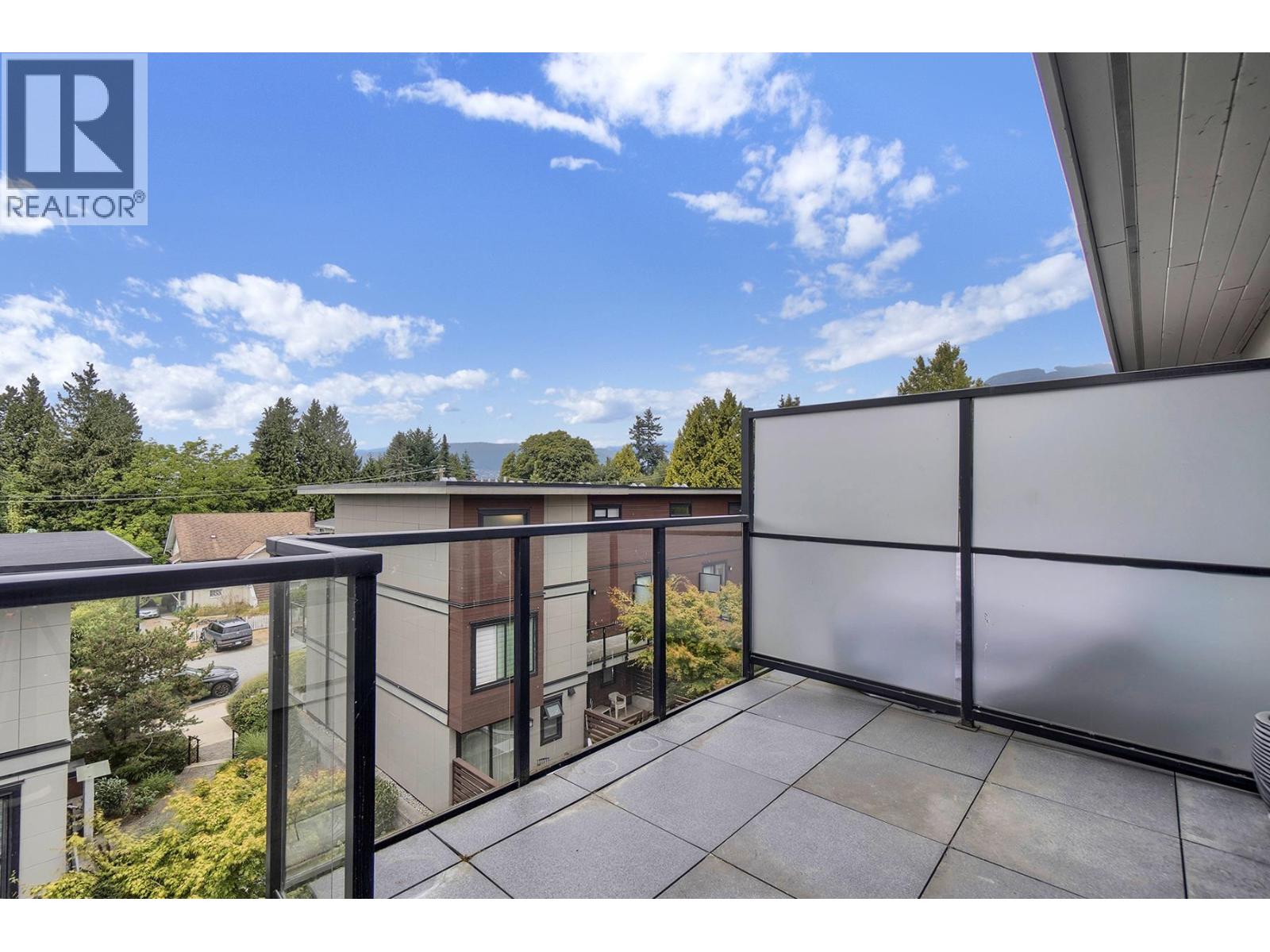 Property at 15 2358 WESTERN AVENUE image 4