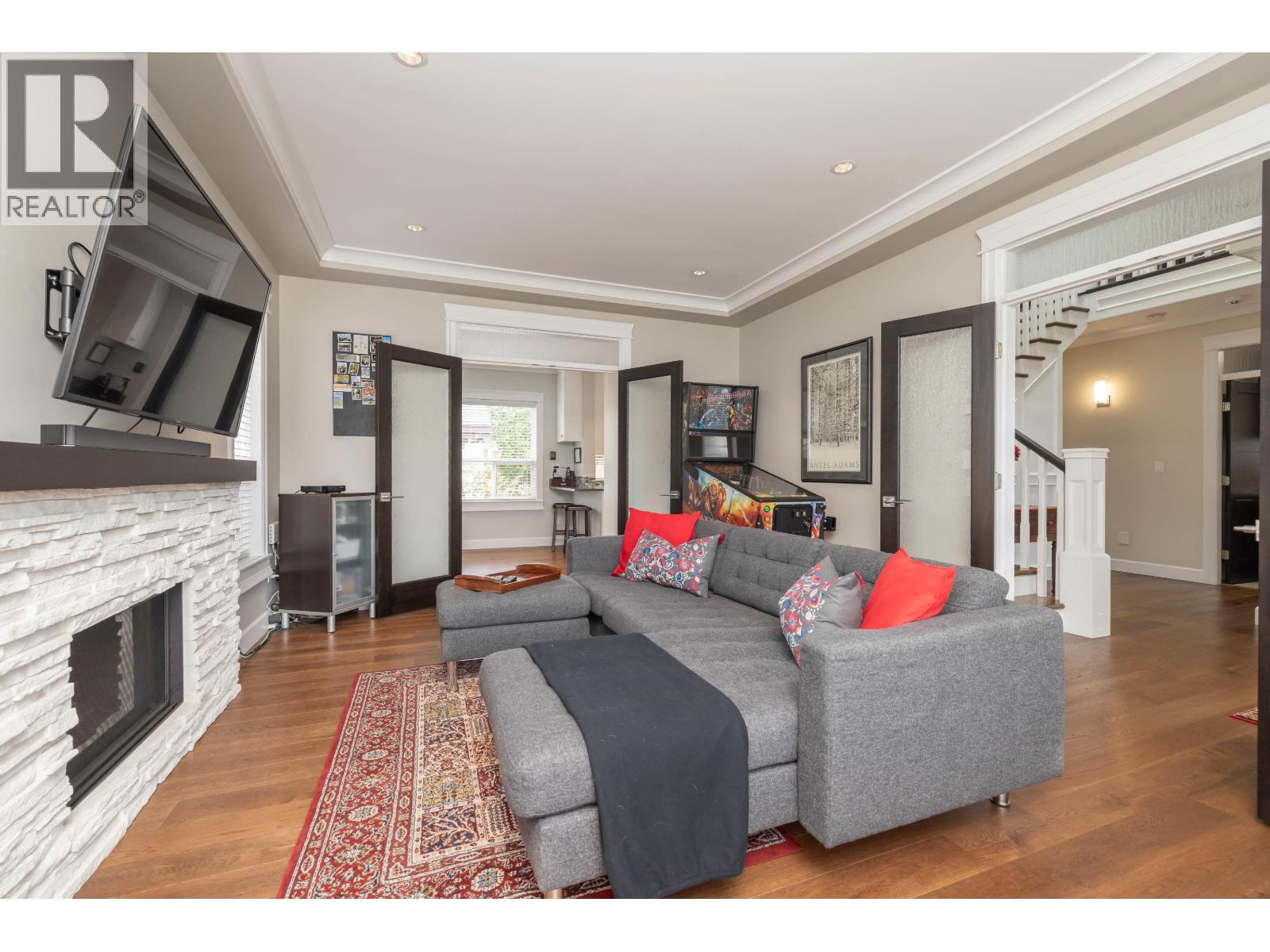 Property at 5022 MARINER PLACE image 4