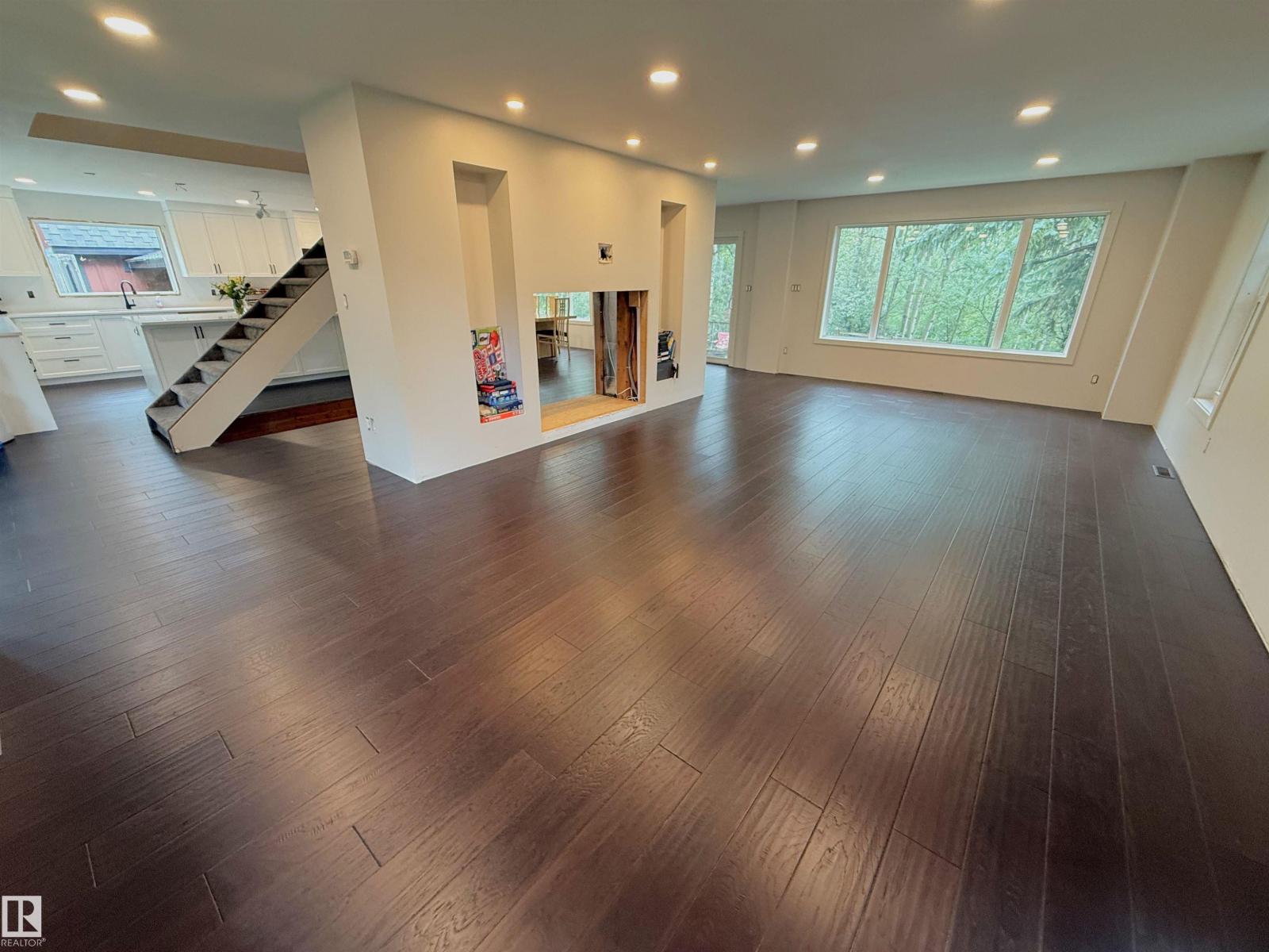 Property at #21 54023 HIGHWAY 779 image 3