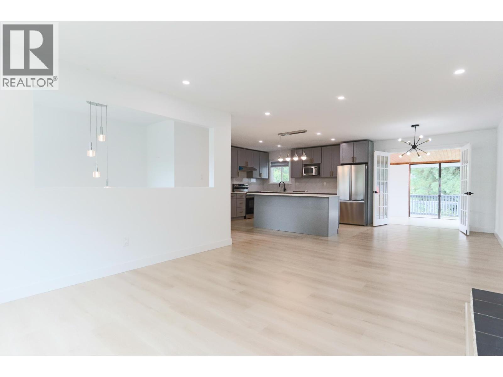 12135 229 Street, Maple Ridge, British Columbia  V2X 7M9 - Photo 12 - R3035464