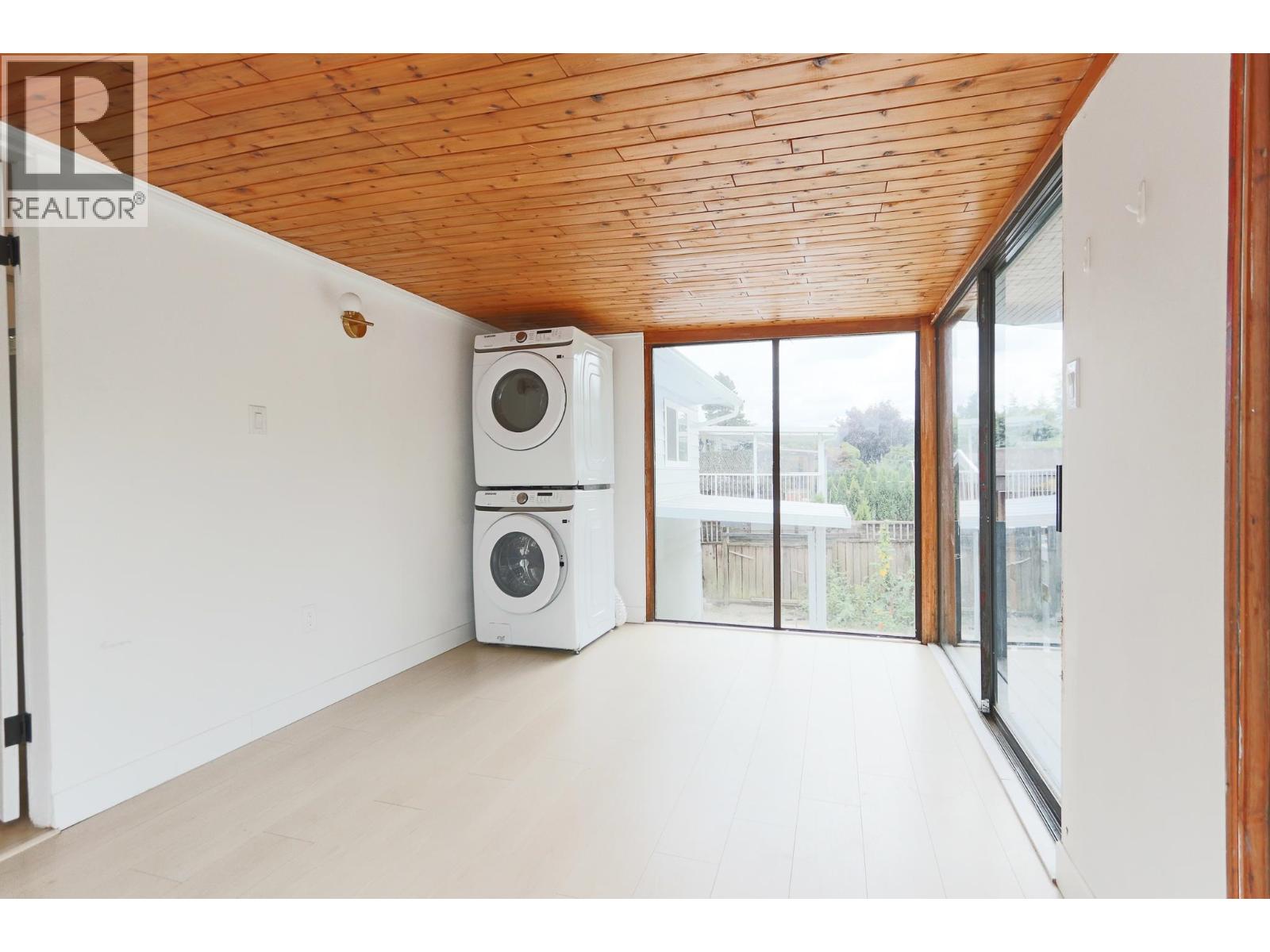 12135 229 Street, Maple Ridge, British Columbia  V2X 7M9 - Photo 21 - R3035464