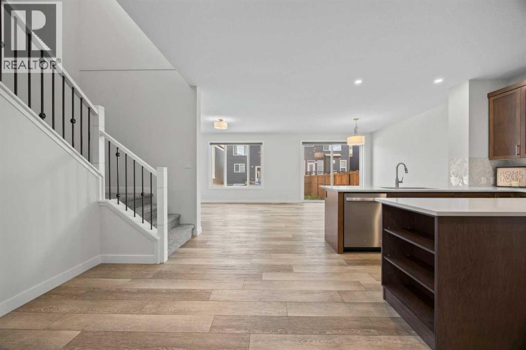 Property at 105 Creekstone Path SW image 3