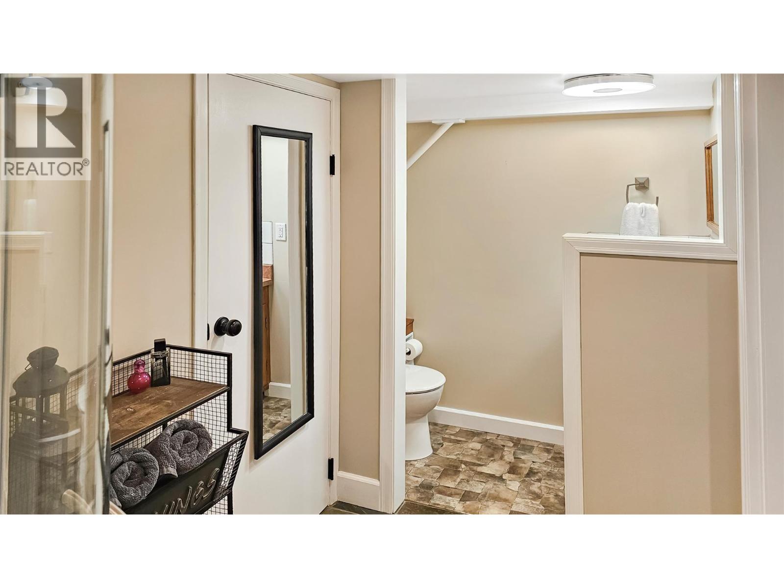 3304 Gray Road, Blind Bay, British Columbia  V0E 1H1 - Photo 26 - 10357734