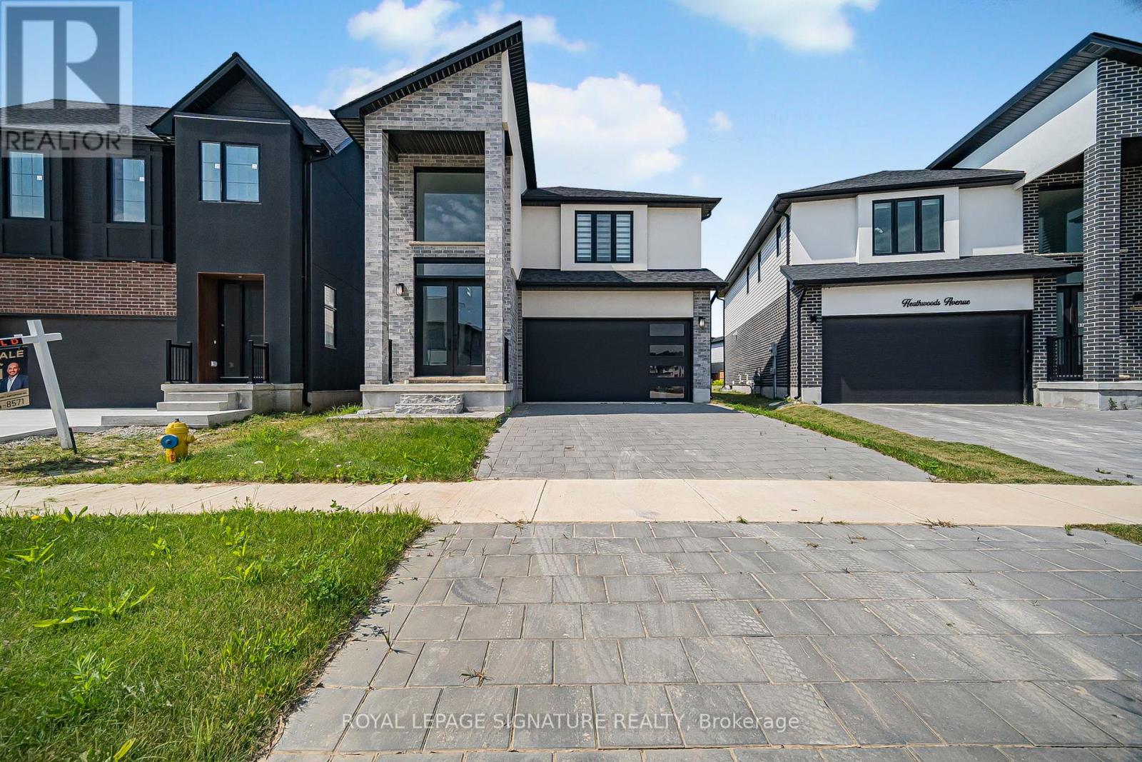 6326 HEATHWOODS AVENUE, London South, Ontario
