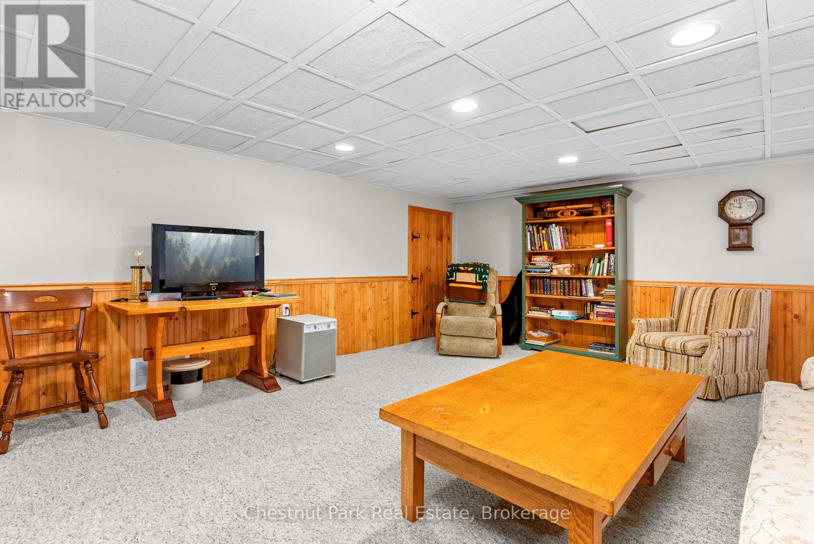 44 Springwood Crescent, Gravenhurst, Ontario  P1P 1Y8 - Photo 28 - X12335332