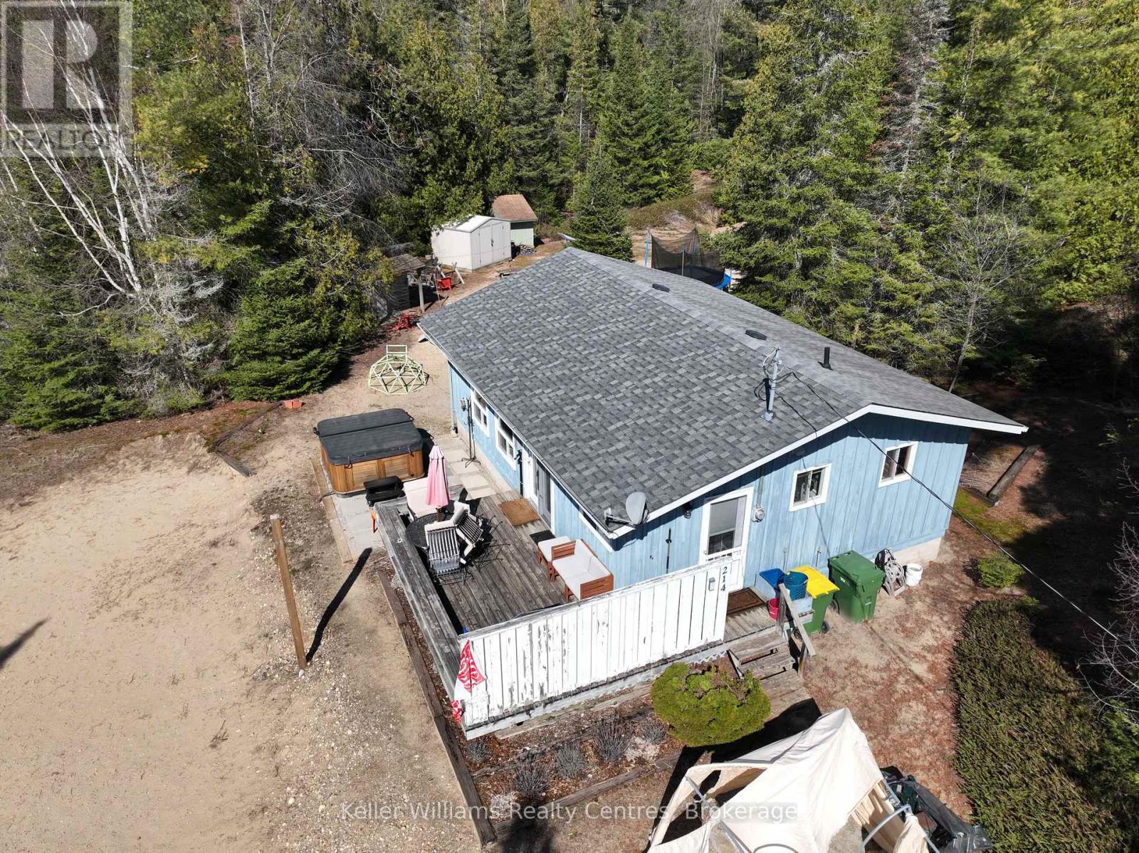 214 Ogimah Road, Native Leased Lands, Ontario  N0H 2T0 - Photo 27 - X12335352