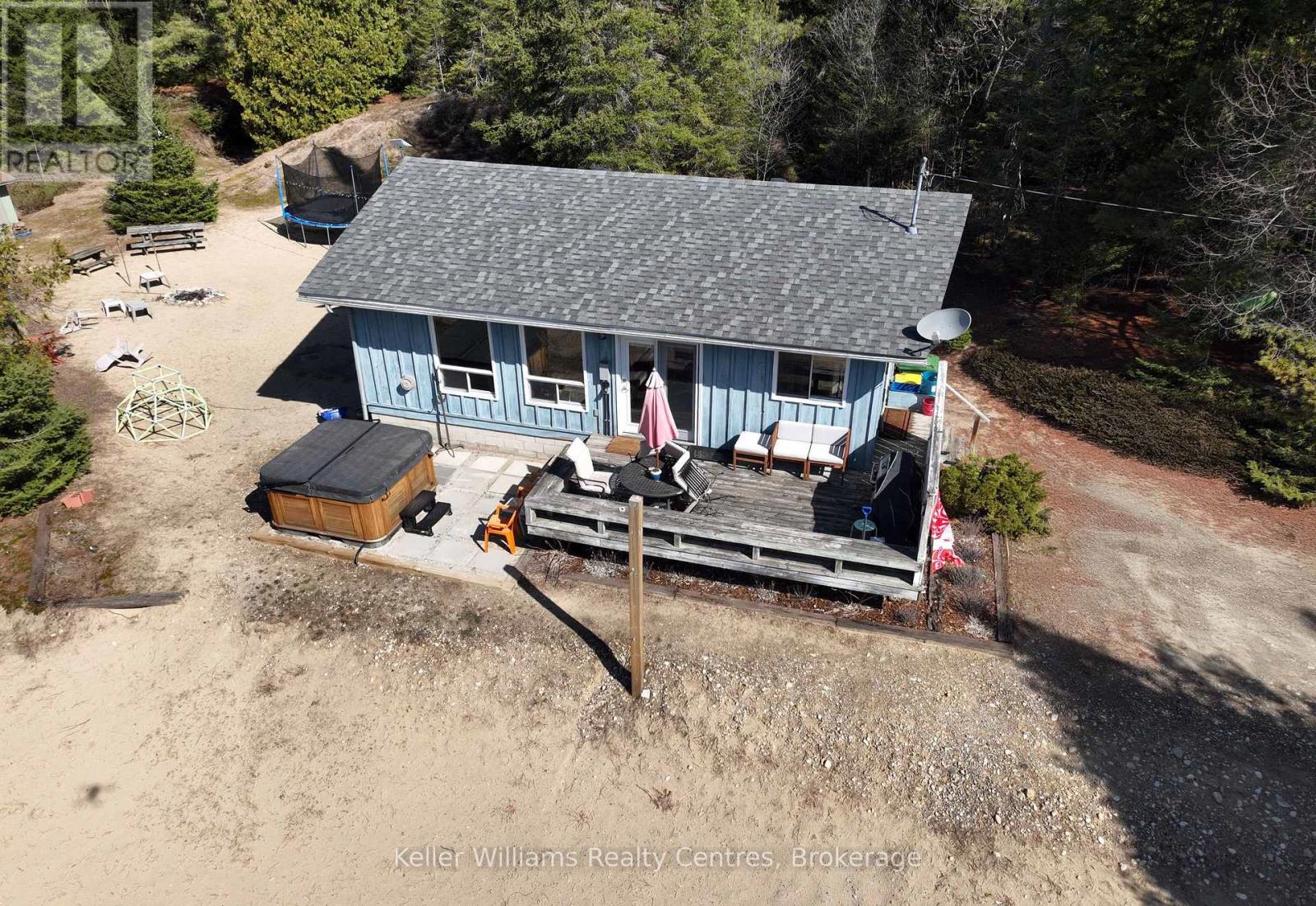214 Ogimah Road, Native Leased Lands, Ontario  N0H 2T0 - Photo 7 - X12335352