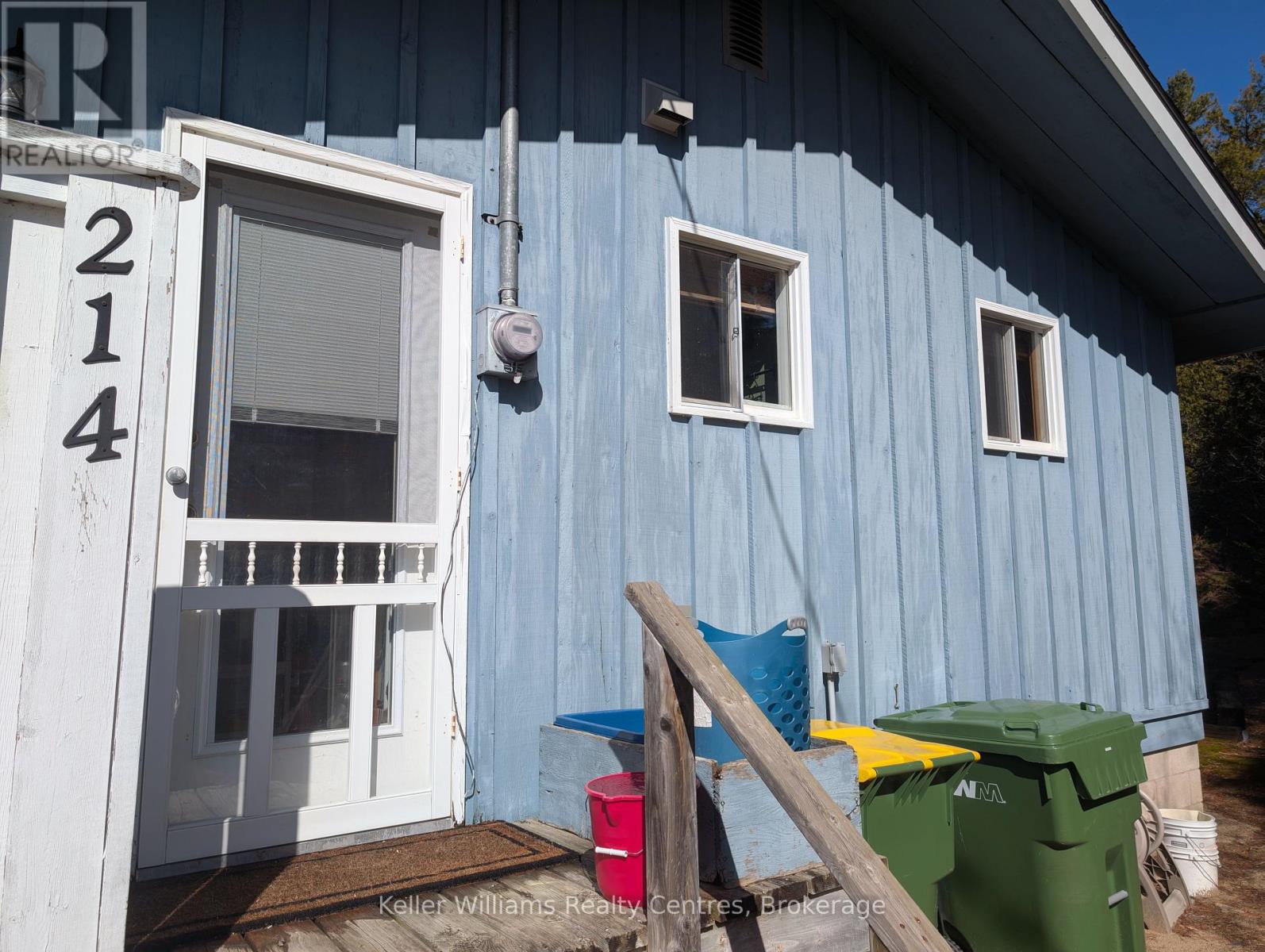 214 Ogimah Road, Native Leased Lands, Ontario  N0H 2T0 - Photo 9 - X12335352
