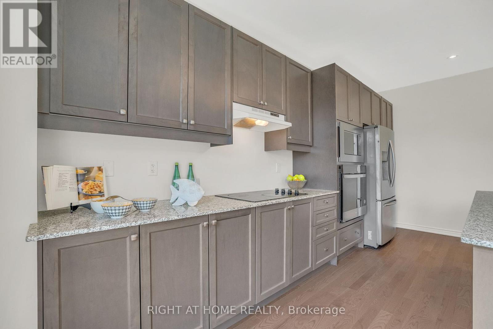 2091 Hallandale Street, Oshawa, Ontario  L1L 0T9 - Photo 18 - E12335355