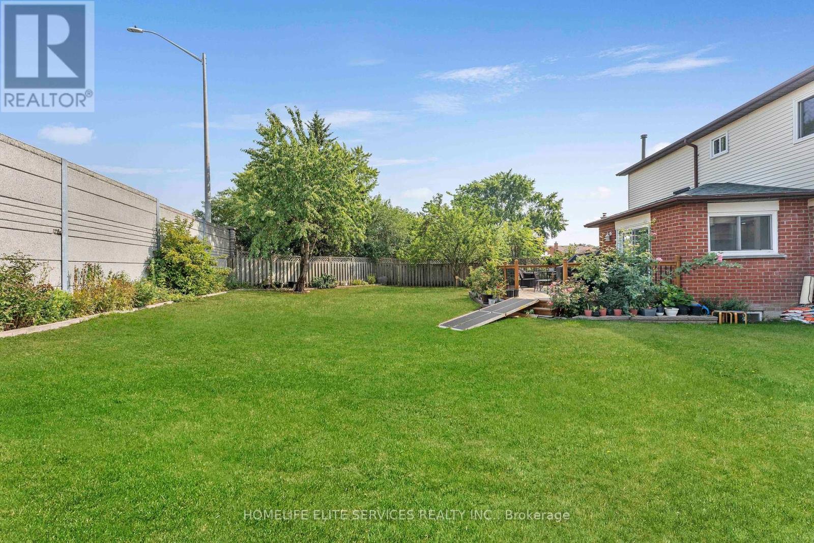 13 Atkinson Court, Ajax, Ontario  L1S 5E4 - Photo 47 - E12335370