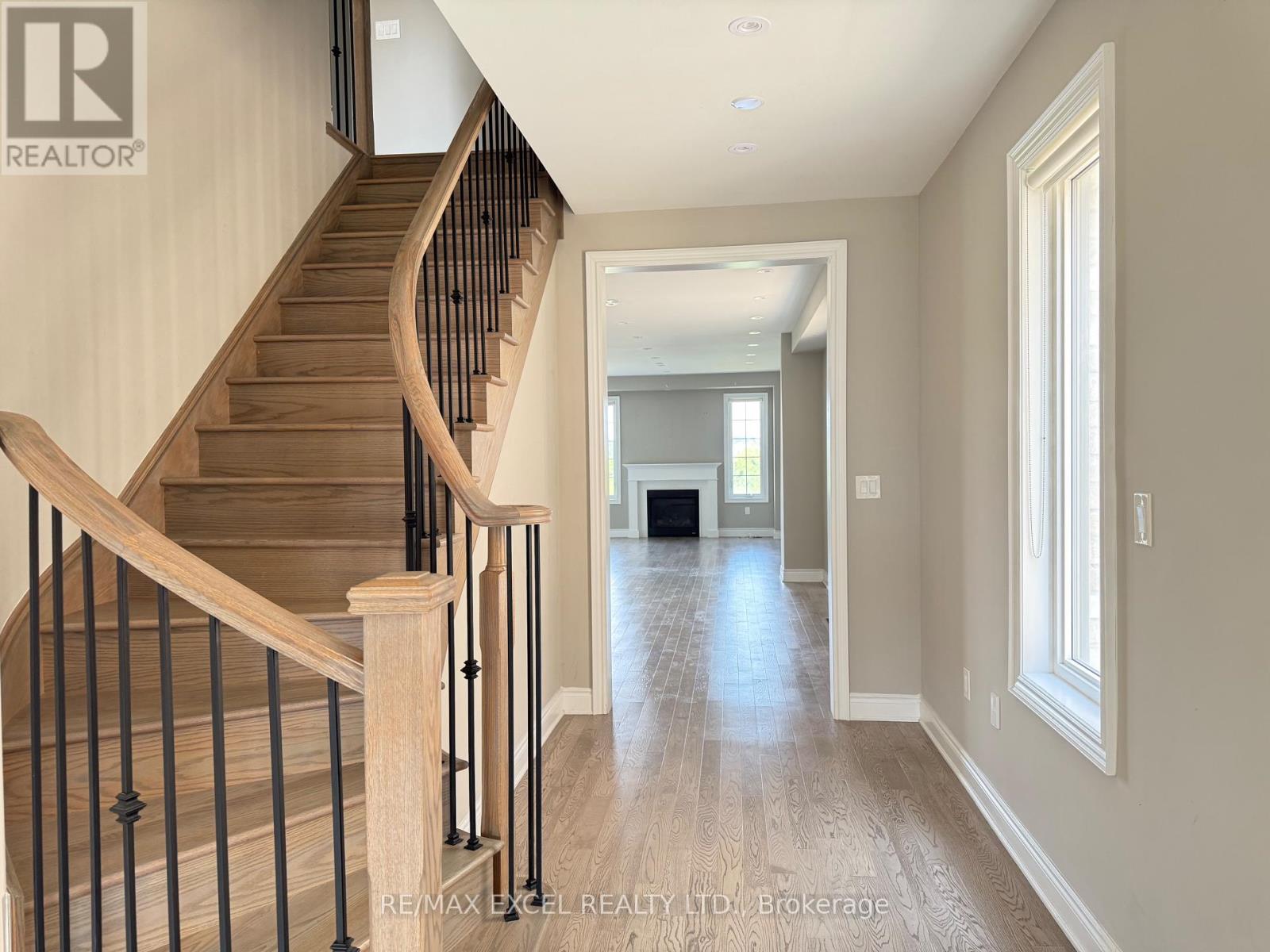 Property at 94 HARTNEY DRIVE image 2