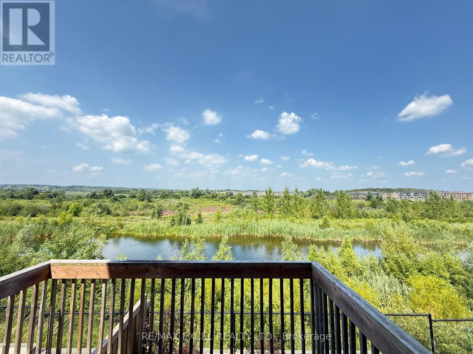 94 Hartney Drive, Richmond Hill, Ontario  L4S 0K6 - Photo 6 - N12334637