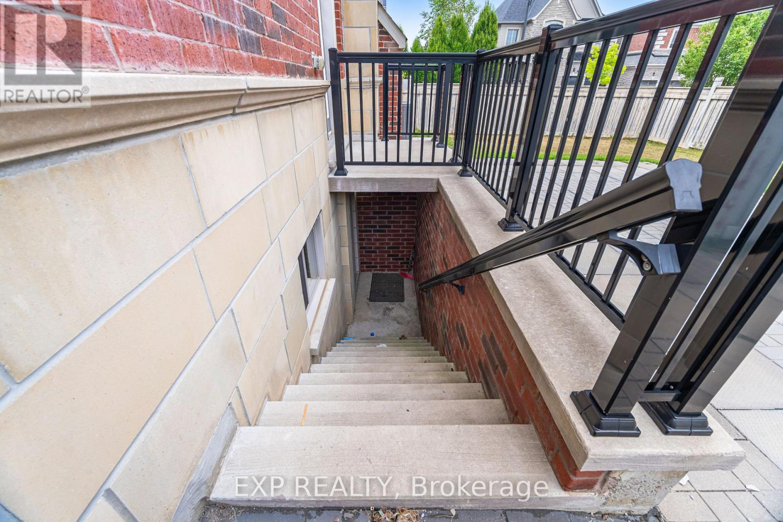 190 Torrey Pines Road, Vaughan, Ontario  L4H 3N5 - Photo 37 - N12335368