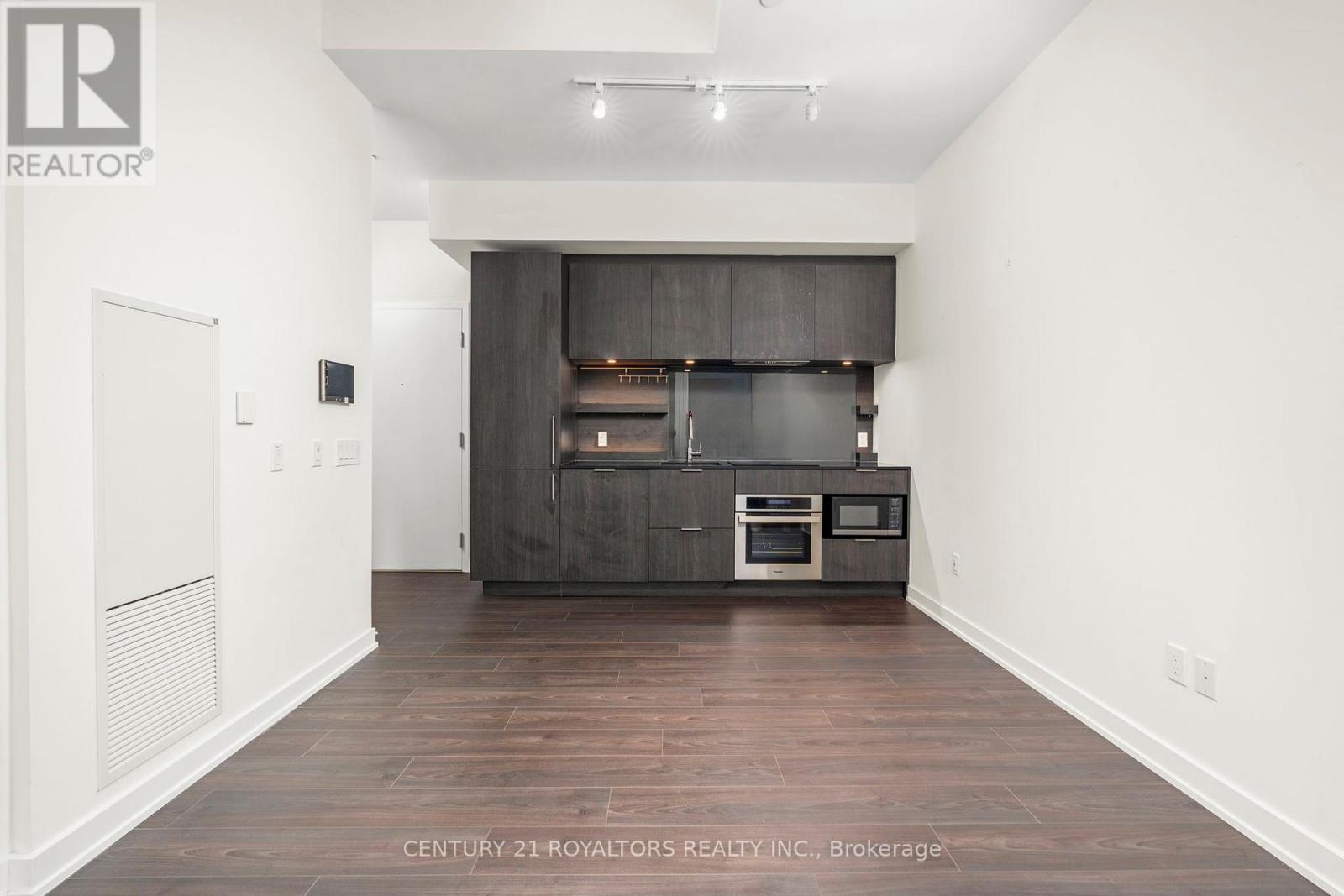 1416 - 28 Ann Street, Mississauga, Ontario  L5G 0E1 - Photo 10 - W12335360