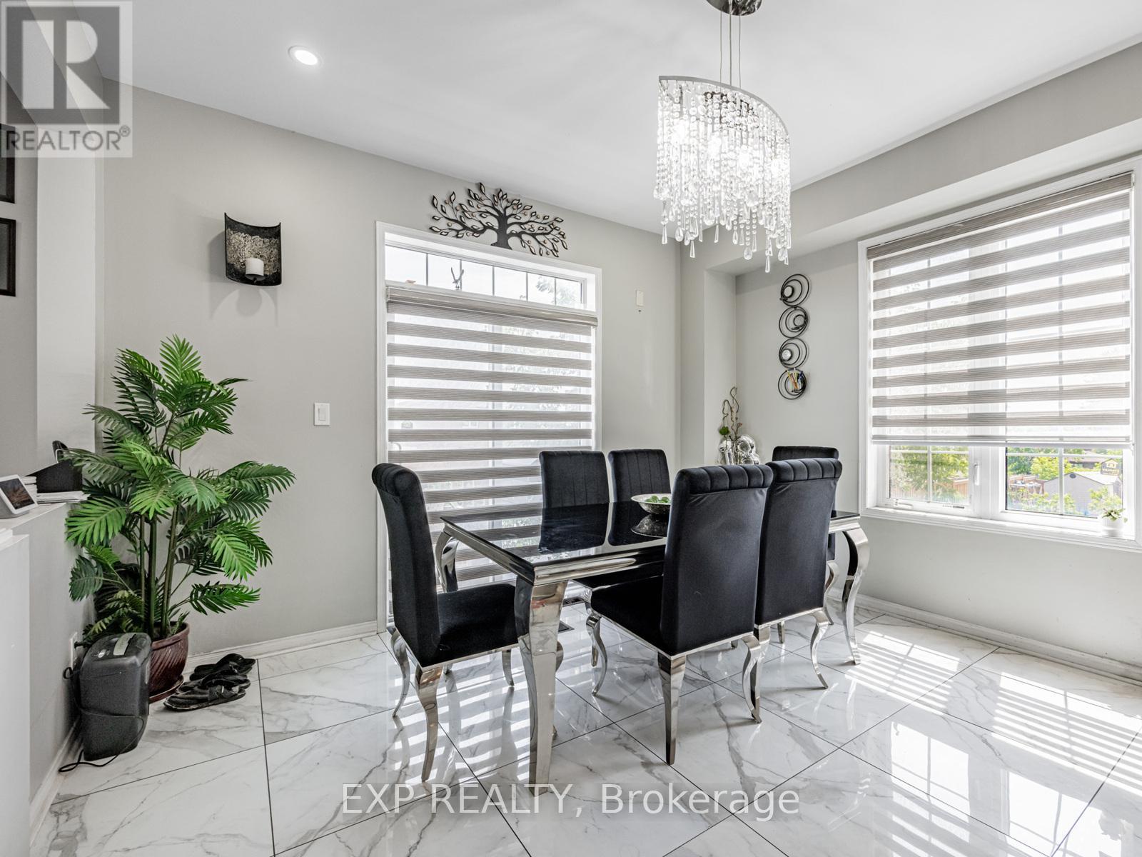 53 Fred Young Drive, Toronto, Ontario  M3L 0A1 - Photo 11 - W12335372