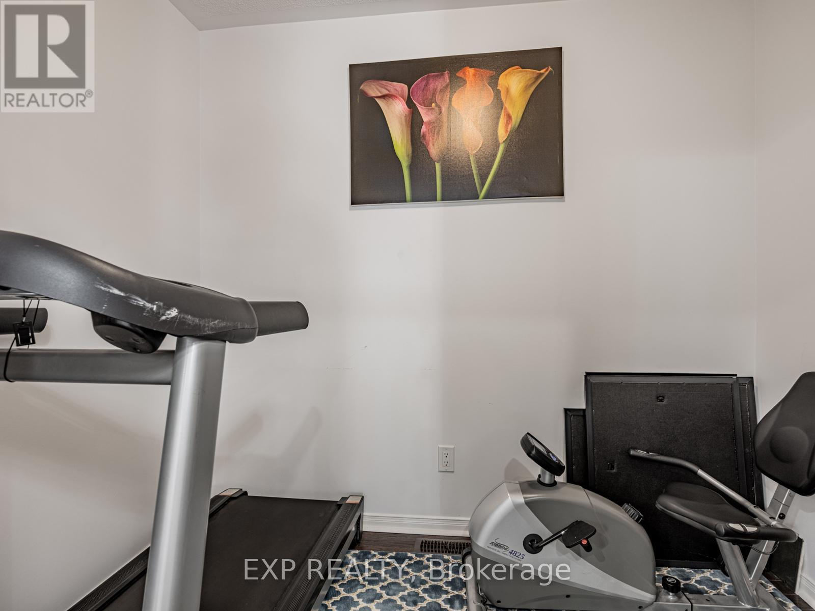53 Fred Young Drive, Toronto, Ontario  M3L 0A1 - Photo 22 - W12335372