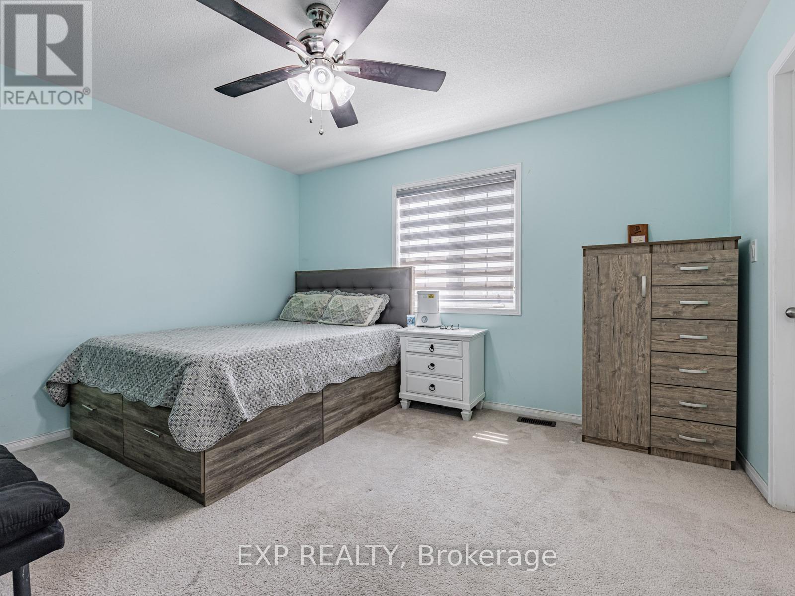 53 Fred Young Drive, Toronto, Ontario  M3L 0A1 - Photo 25 - W12335372