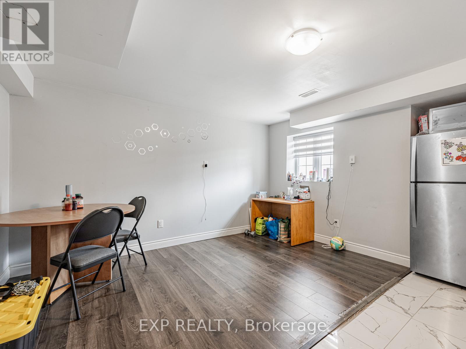 53 Fred Young Drive, Toronto, Ontario  M3L 0A1 - Photo 31 - W12335372