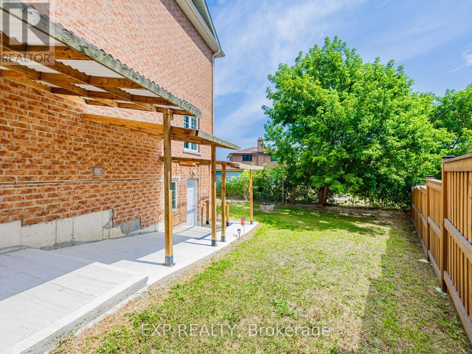 53 Fred Young Drive, Toronto, Ontario  M3L 0A1 - Photo 45 - W12335372