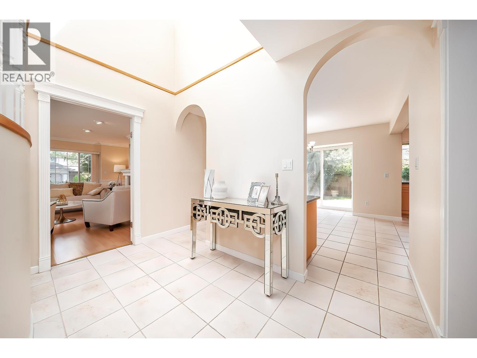 Property at 5619 HANKIN DRIVE image 4