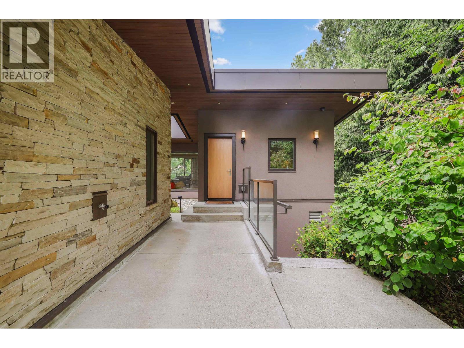 Property at 6377 CHARING COURT image 2