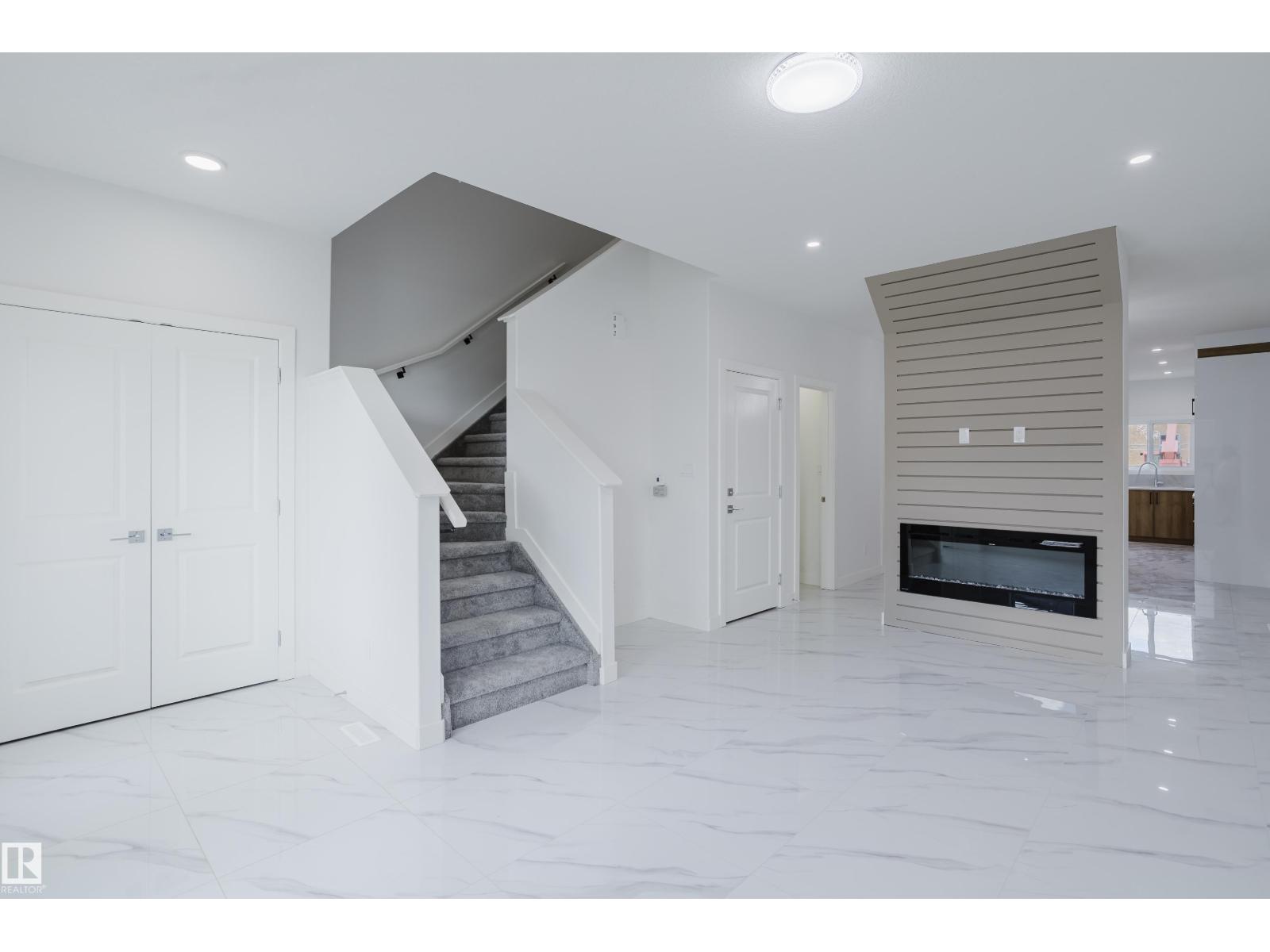 255 25 St Sw, Edmonton, Alberta  T6X 3K3 - Photo 6 - E4452213