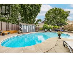 875 Knotwood Court, Whitby (Williamsburg), Ca